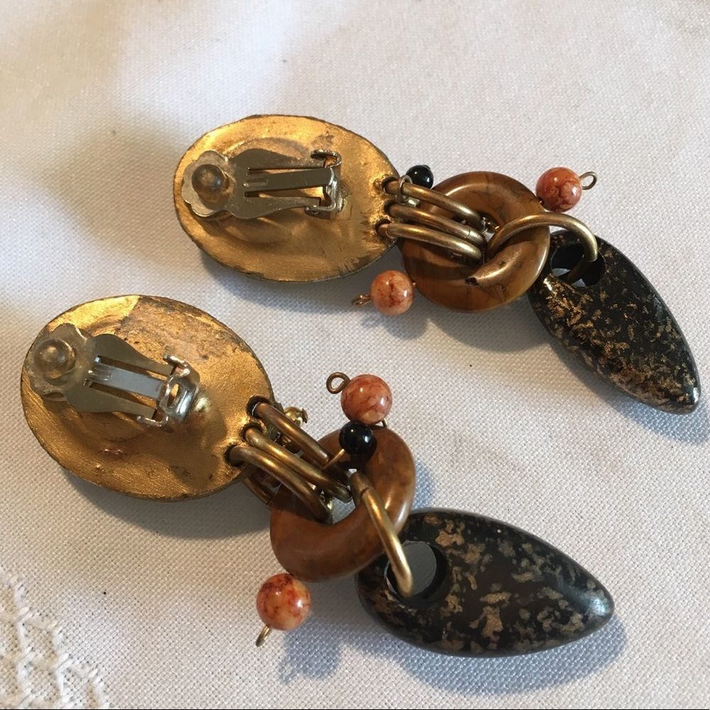 Vintage Dangling Earrings With Resin - Picture 5 of 7